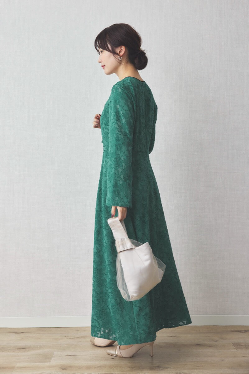 グリーンのジャガードフレアドレス