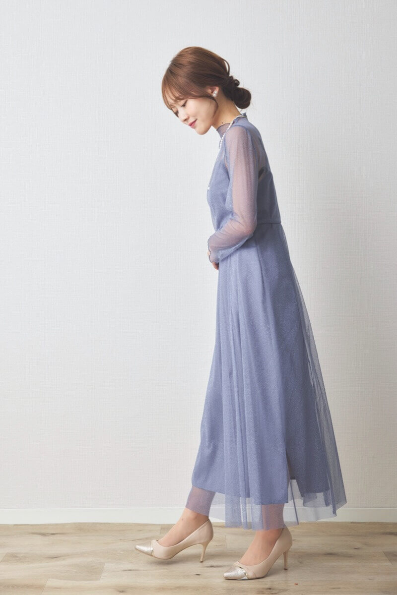 ブルーのラメチュールメロウドレス