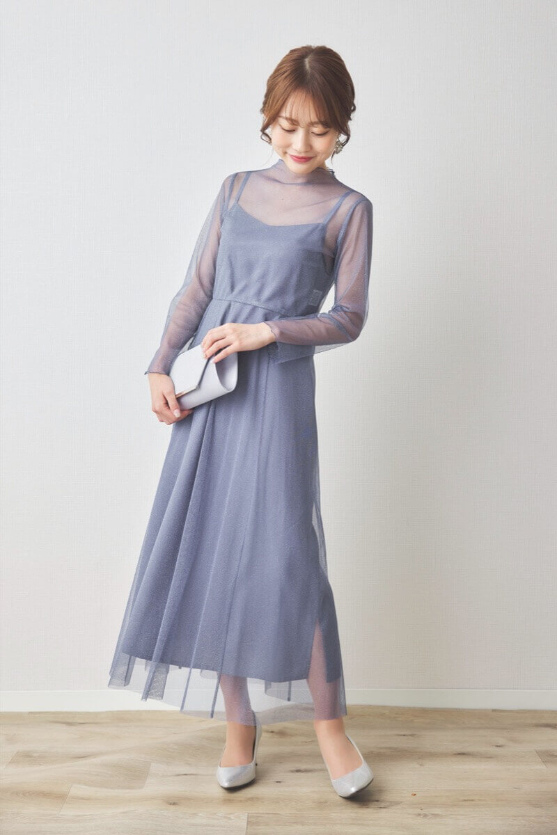 ブルーのラメチュールメロウドレス