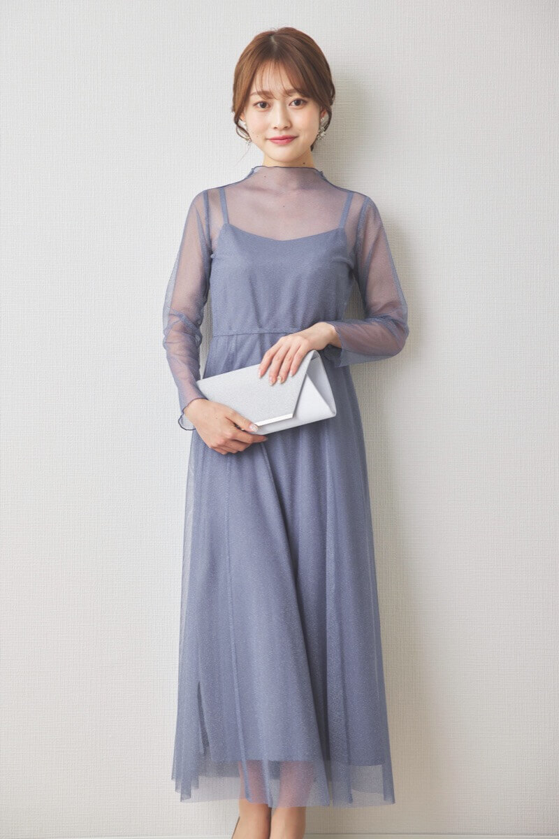 ブルーのラメチュールメロウドレス