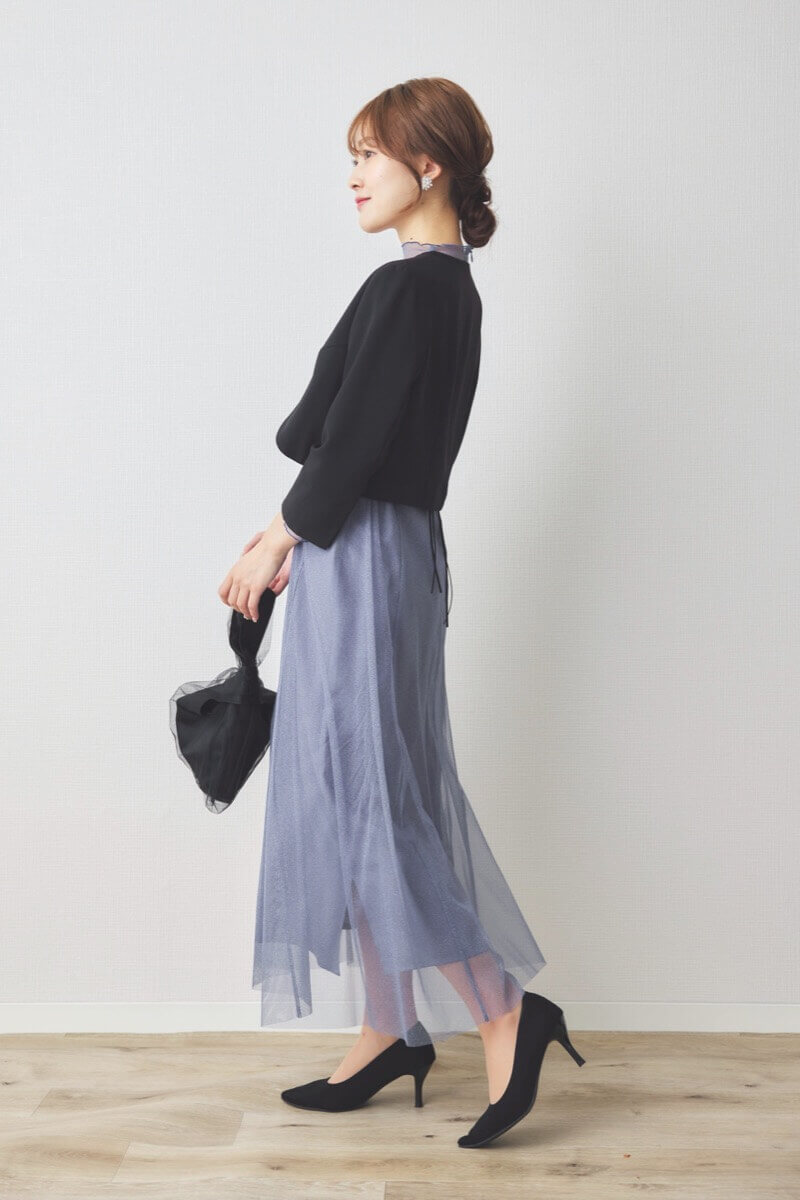 ブルーのラメチュールメロウドレス