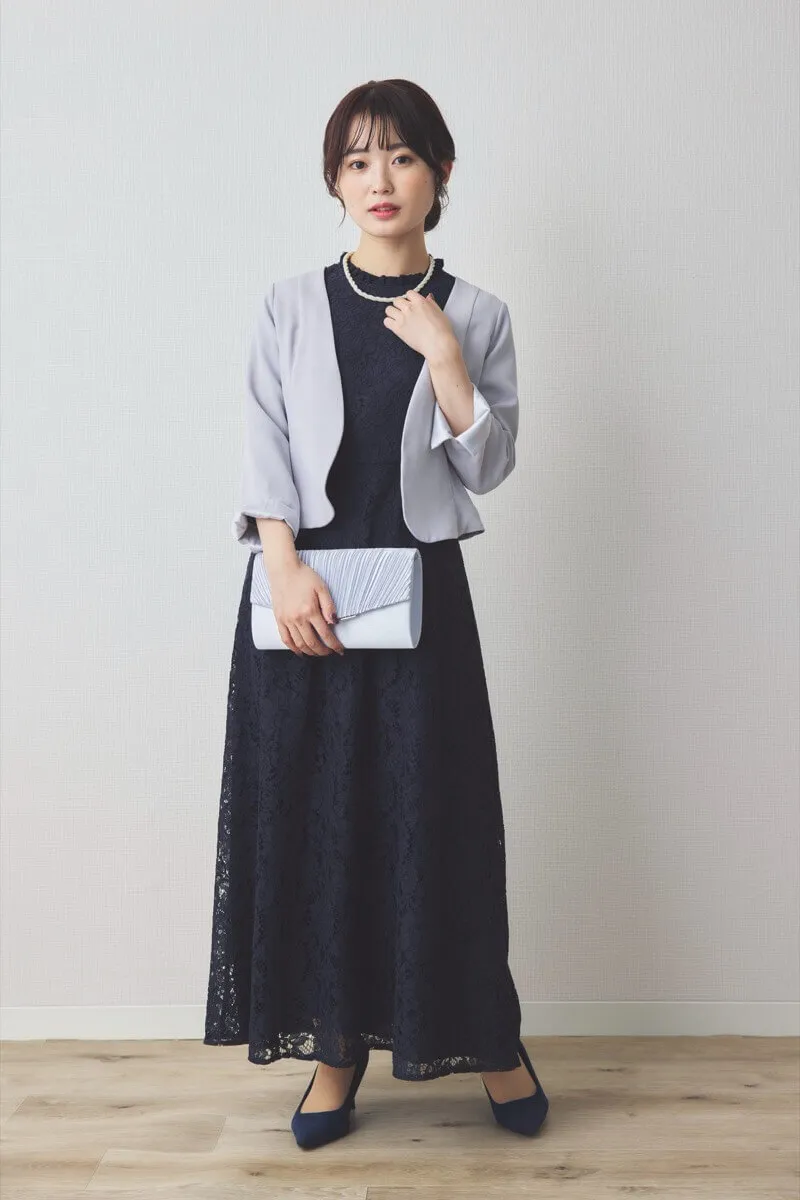 ネイビーのミックスレースクラシカルドレス