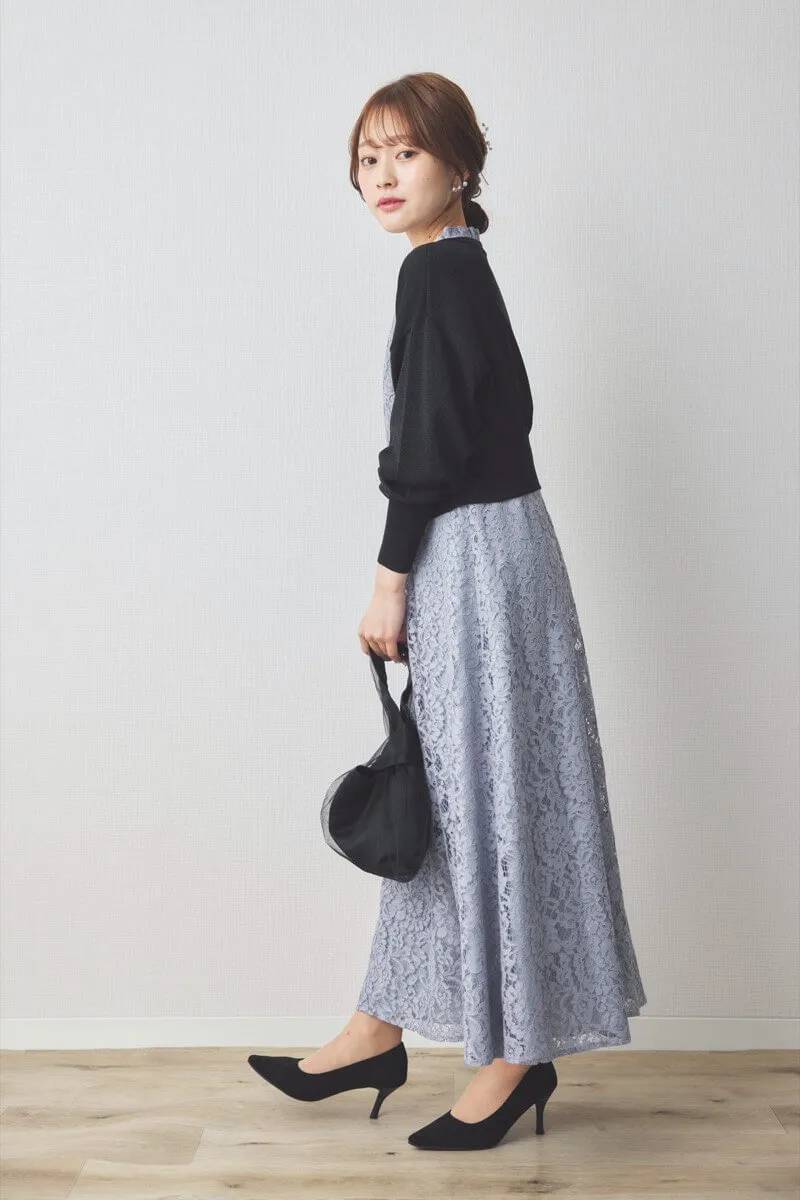 ブルーグレーのミックスレースクラシカルドレス