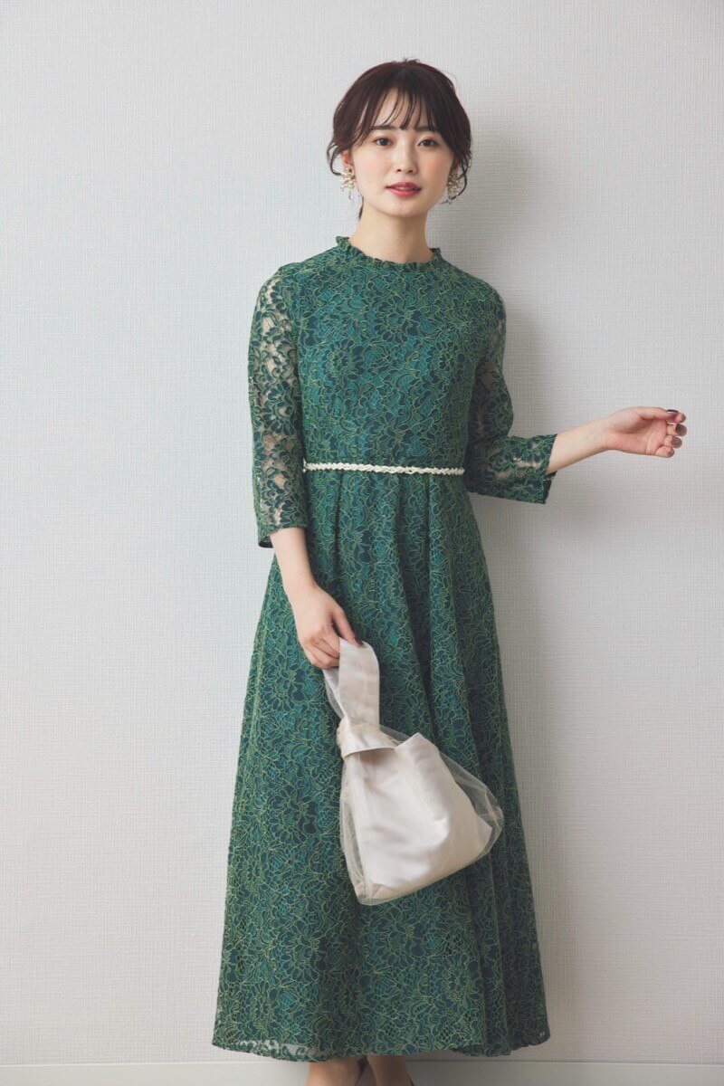 グリーンのミックスレースクラシカルドレス