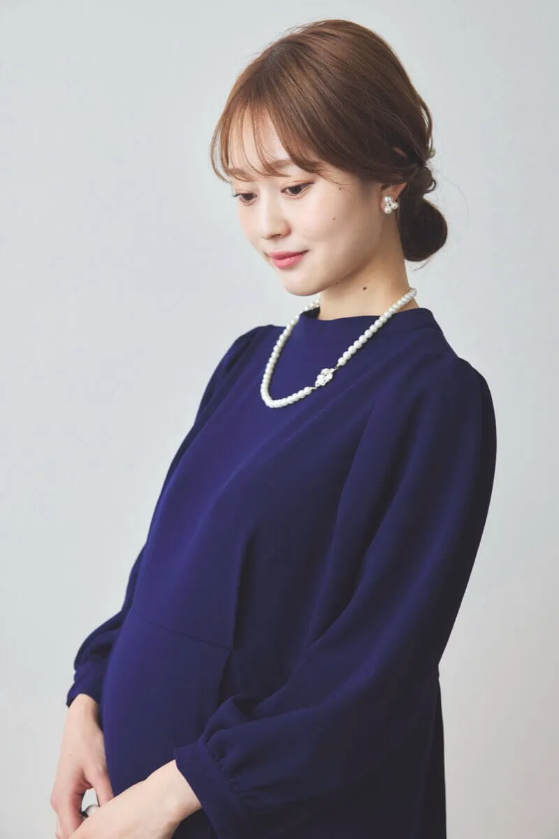 ネイビーのパフスリーブIラインワンピース