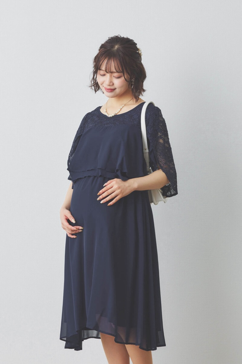 ネイビーの授乳口付スリットスリーブショート丈ドレス