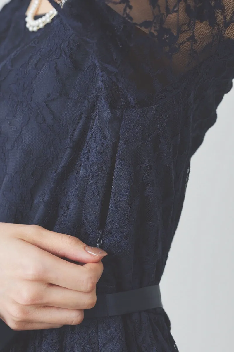 ネイビーの授乳口付き総レースドレス