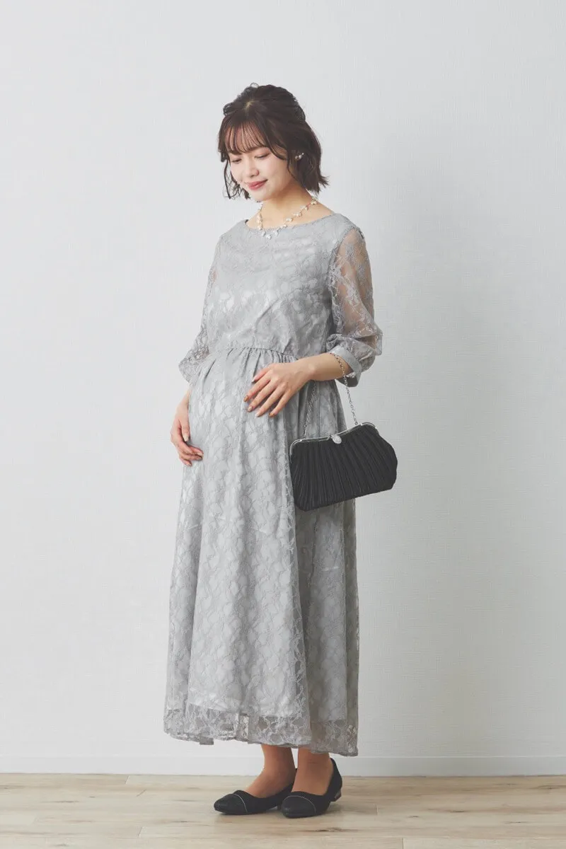 ライトグレーの授乳口付き総レースドレス