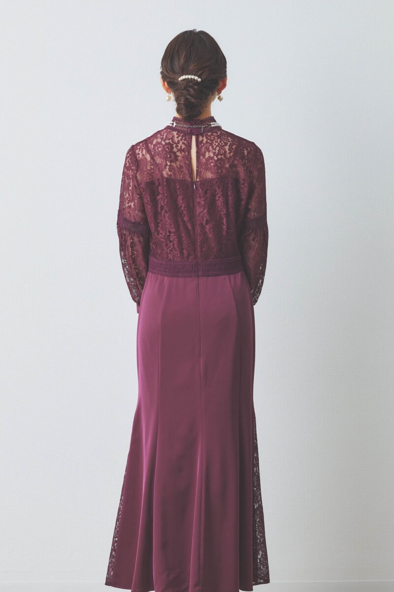 パープルのハシゴレースドレス