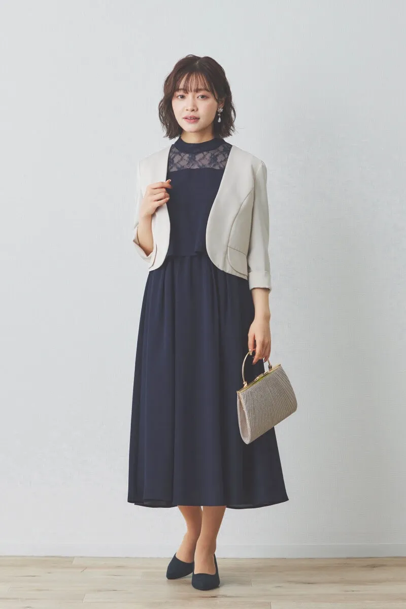 ネイビーのハイネックデコルテレースドレス