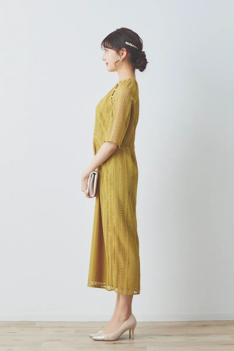 イエローのデザインパールレースドレス