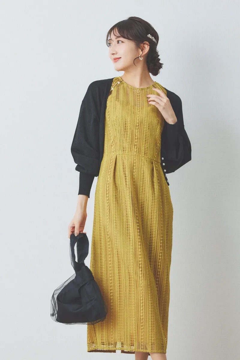 イエローのデザインパールレースドレス