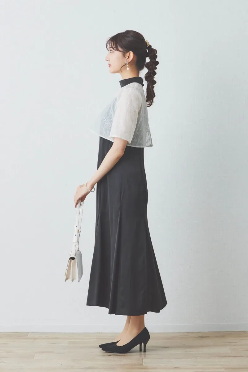 ブラック×ホワイトの刺繍トップスマットサテンドレス