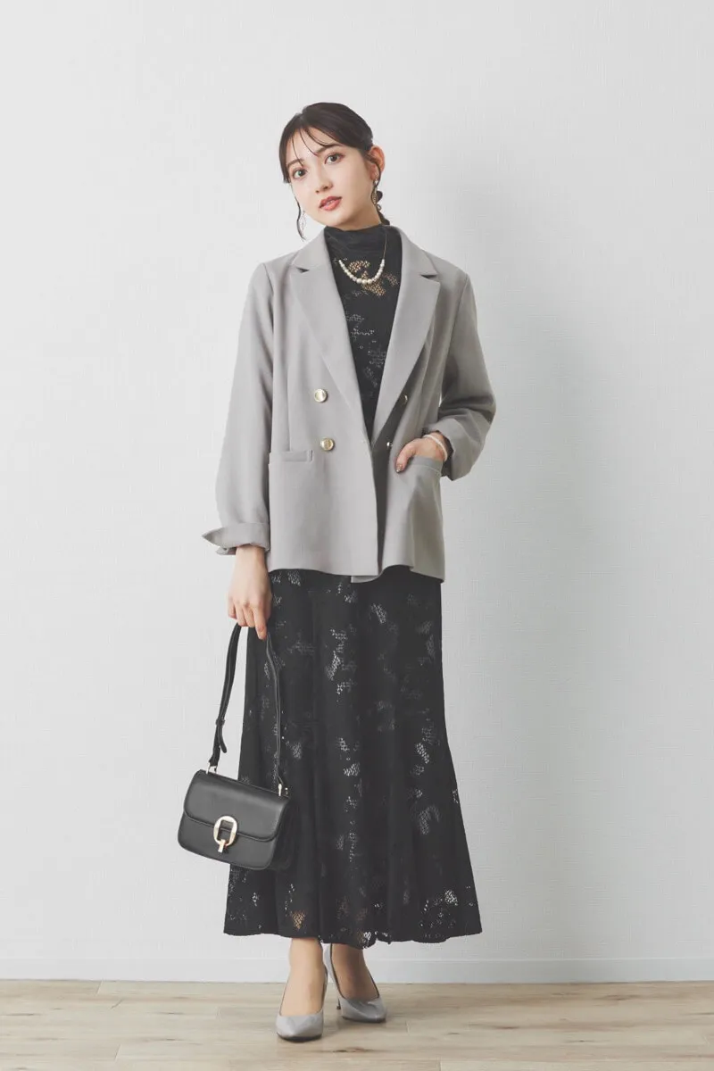 ブラックのクラフトレースマーメイドドレス