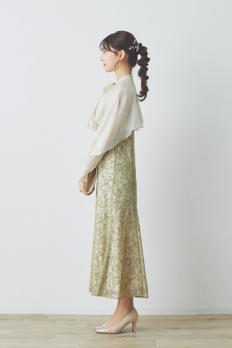 イエローのリボンブラウス付きマーメイドドレス