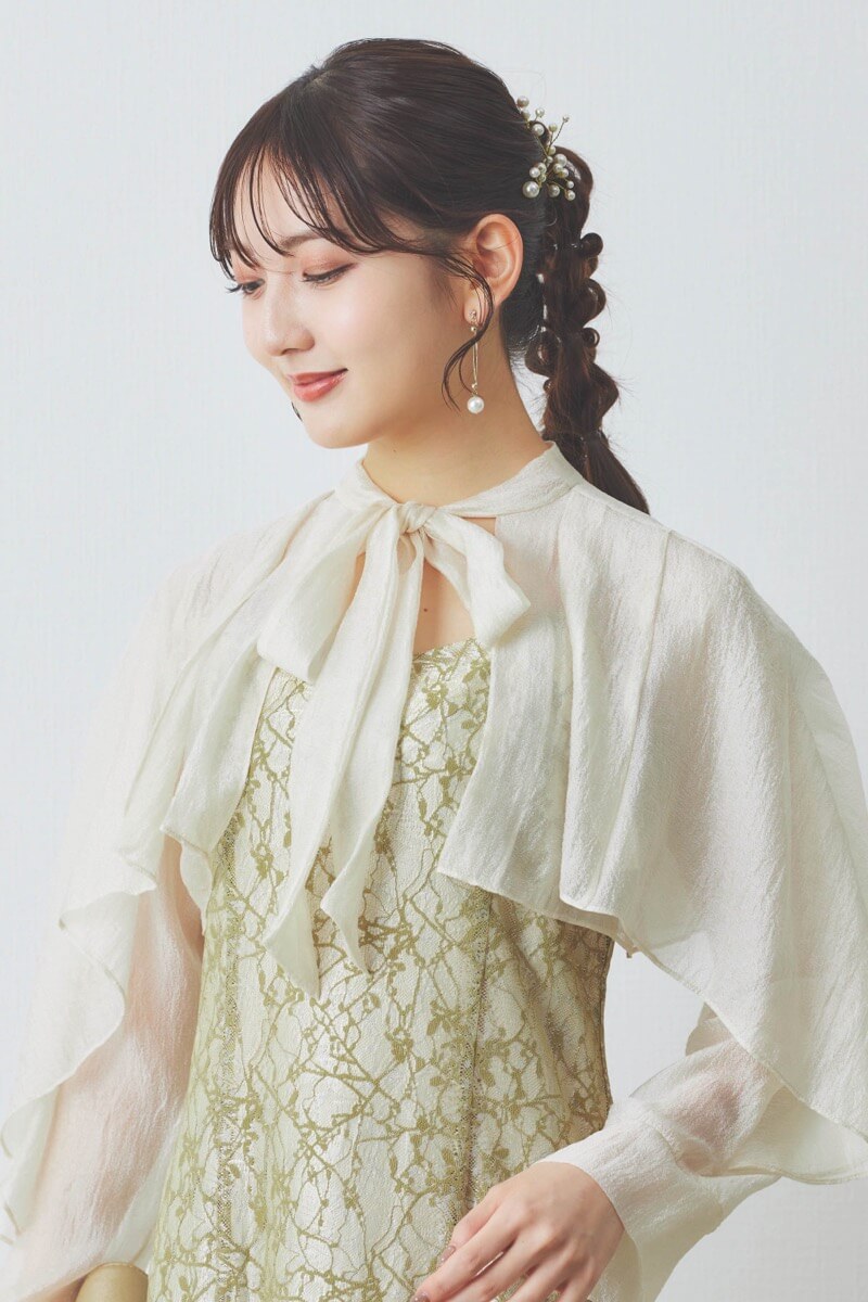 イエローのリボンブラウス付きマーメイドドレス