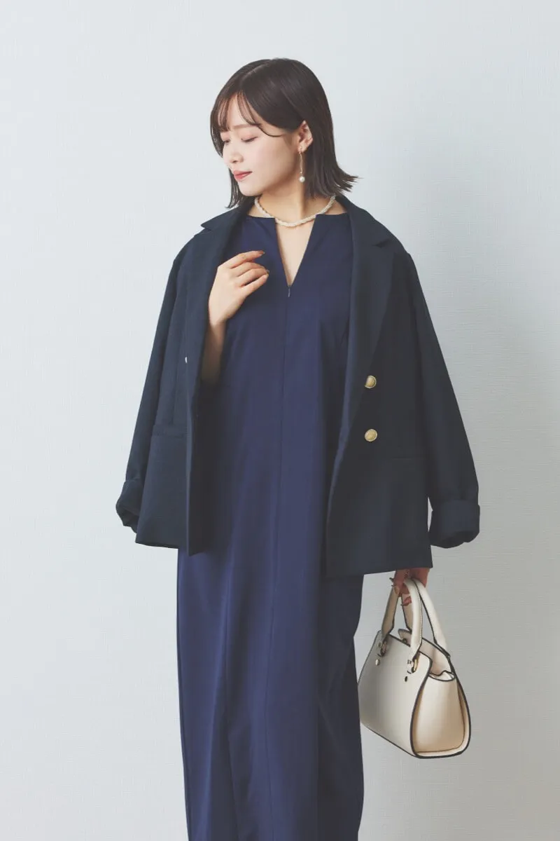 ネイビーのボリュームスリーブポンチワンピース