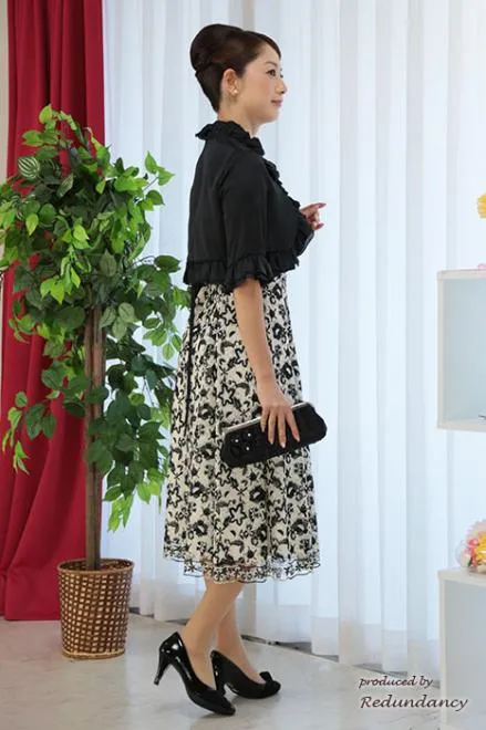 ブラック×ベージュのウエストリボンレースドレスコーディネートセット