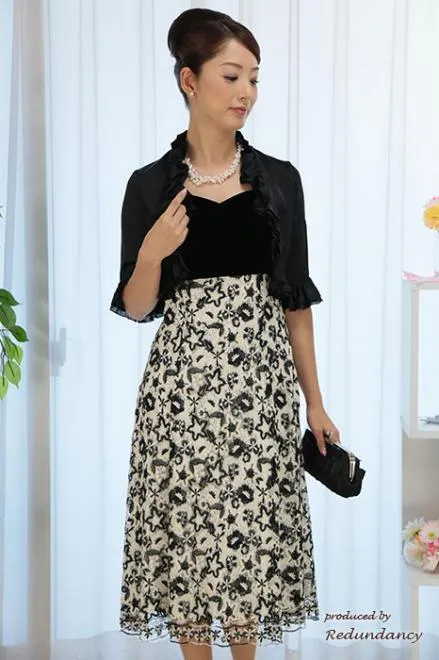 ブラック×ベージュのウエストリボンレースドレスコーディネートセット