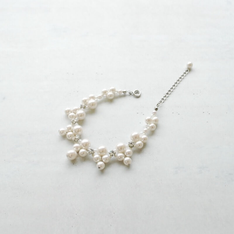 トライアングルパールブレスレット