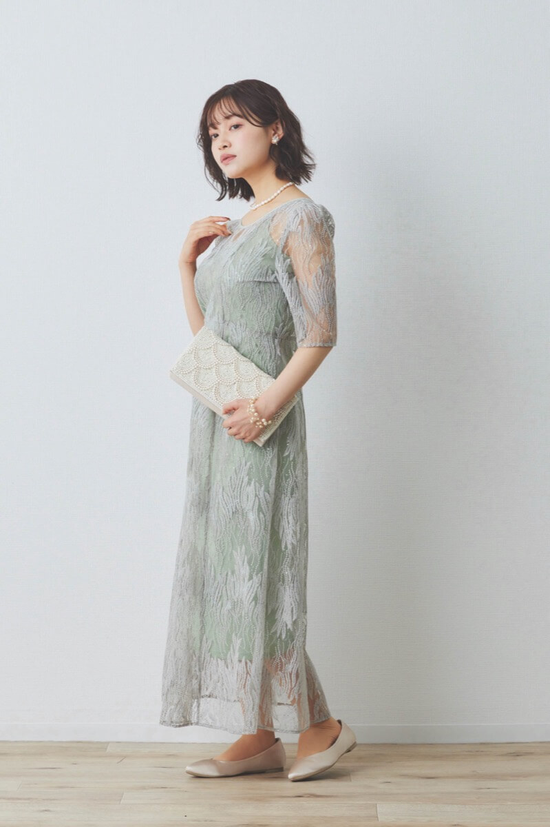 ミントのスパンコールアネモネドレス