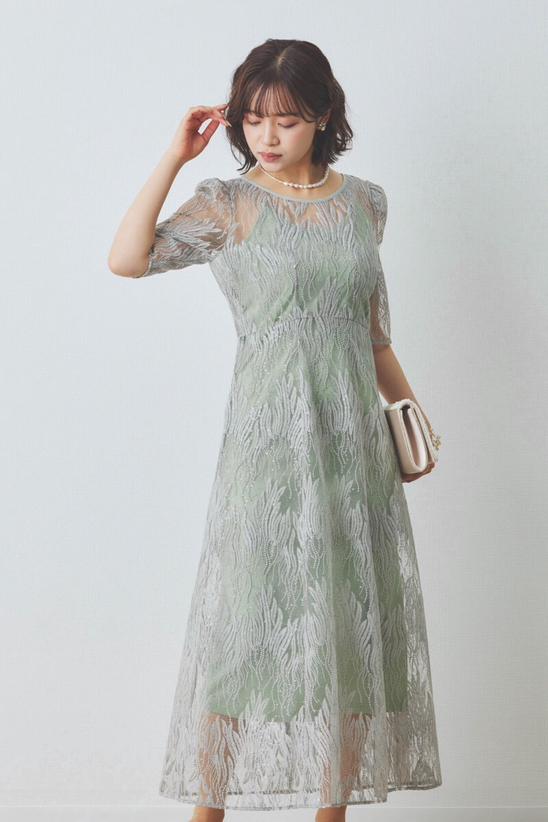 ミントのスパンコールアネモネドレス