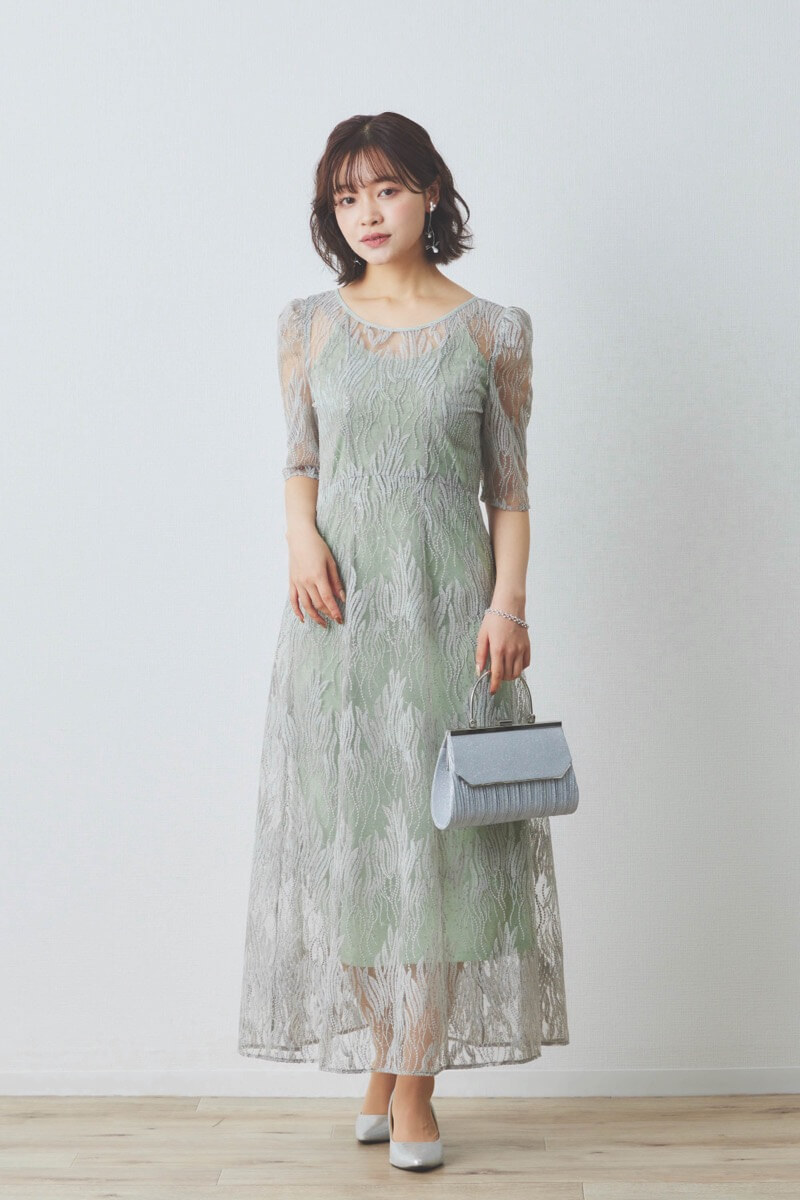 ミントのスパンコールアネモネドレス