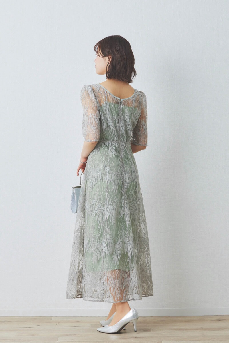 ミントのスパンコールアネモネドレス