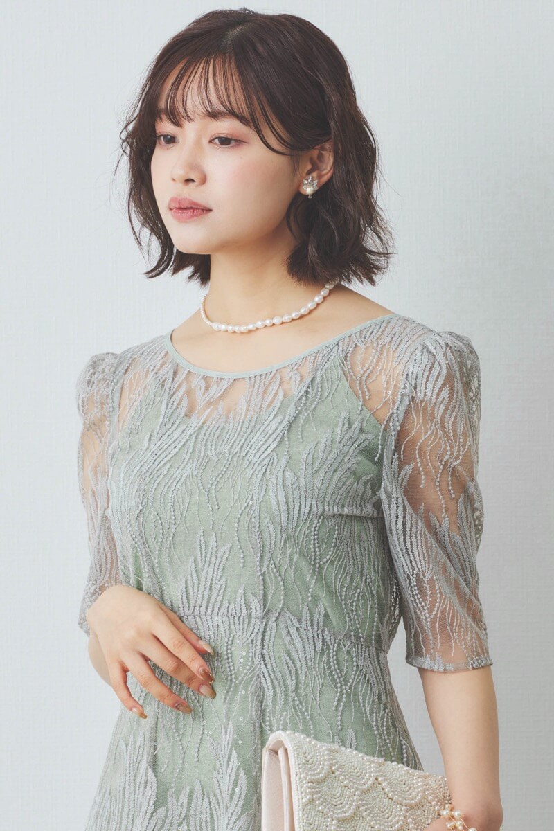 ミントのスパンコールアネモネドレス