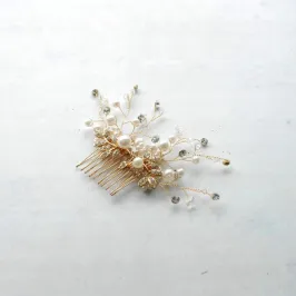 ゴールドのパールとビジューのワイヤーコーム