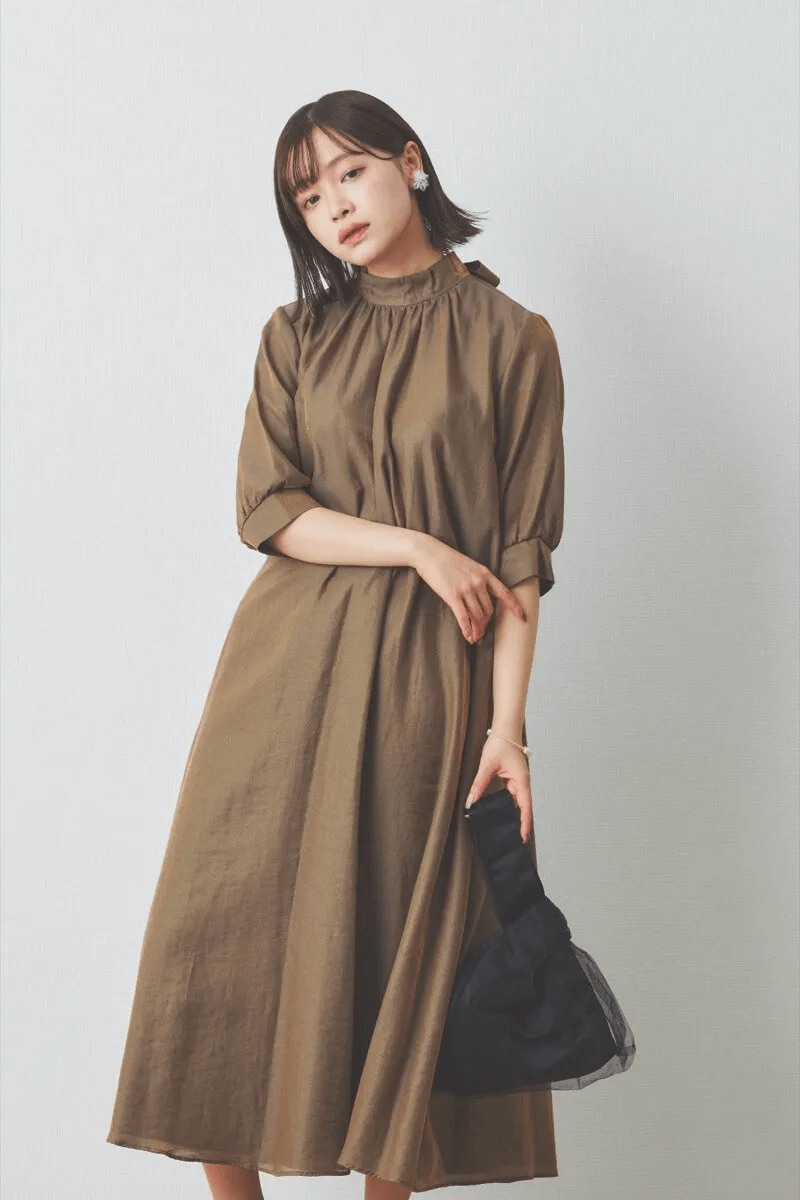 ブラウンのシャンブレーAラインドレス