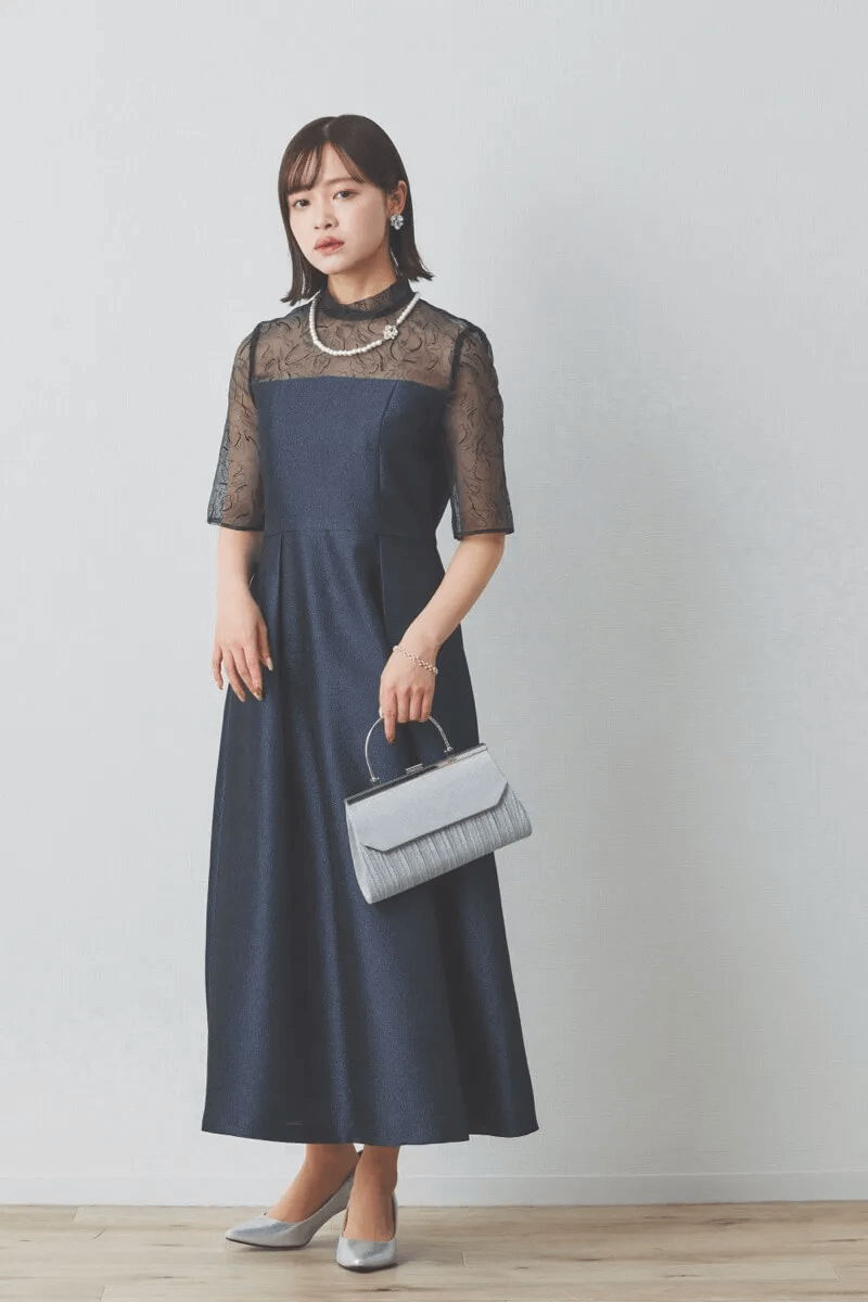 ネイビーのフロッキー×ジャガードドレス