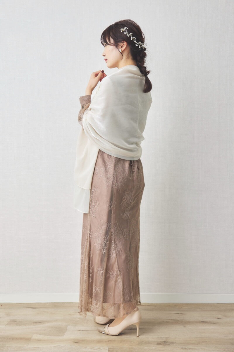 モカのバックリボン総レースドレス