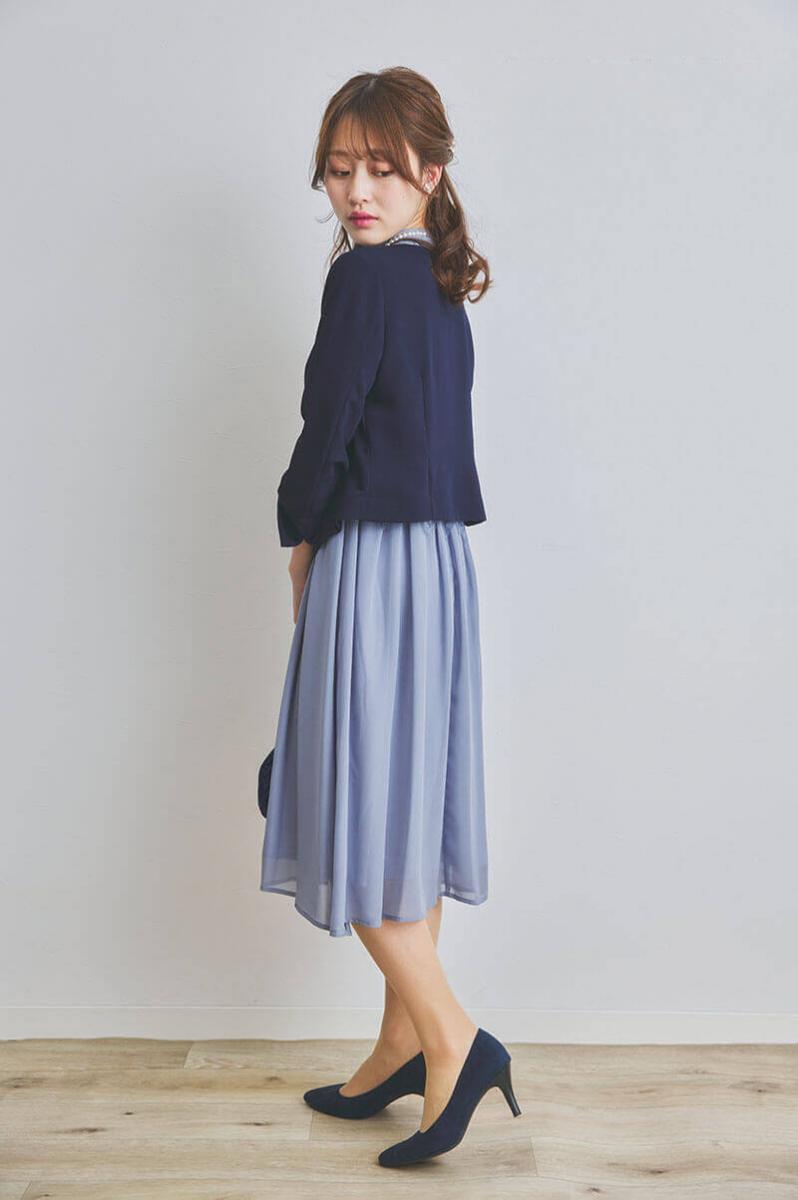 ブルーグレーのボトルネックフレアドレス