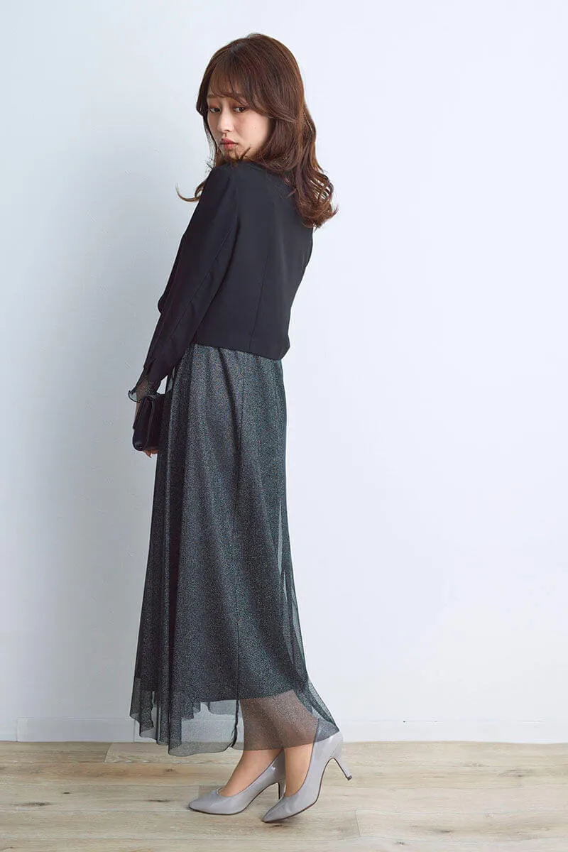 ブラックのラメチュールメロウドレス