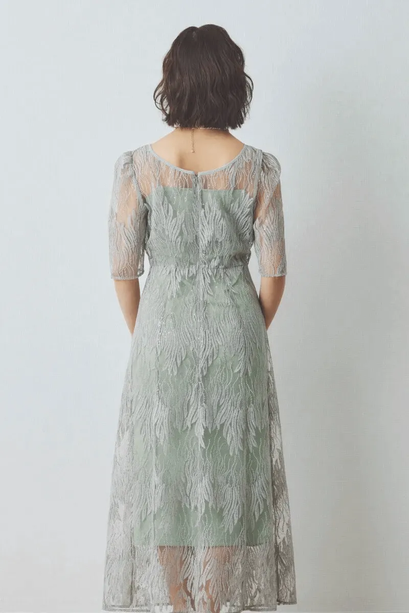 ミントのスパンコールアネモネドレス