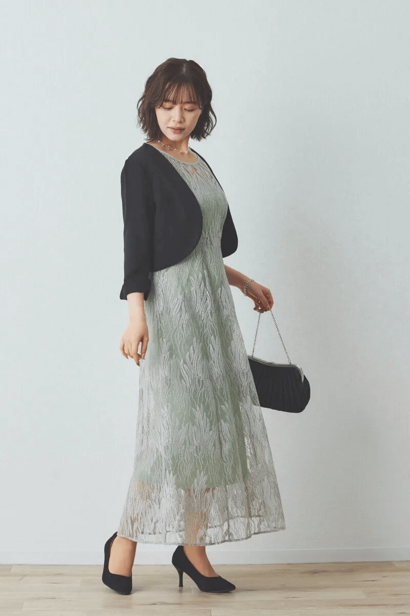 ミントのスパンコールアネモネドレス