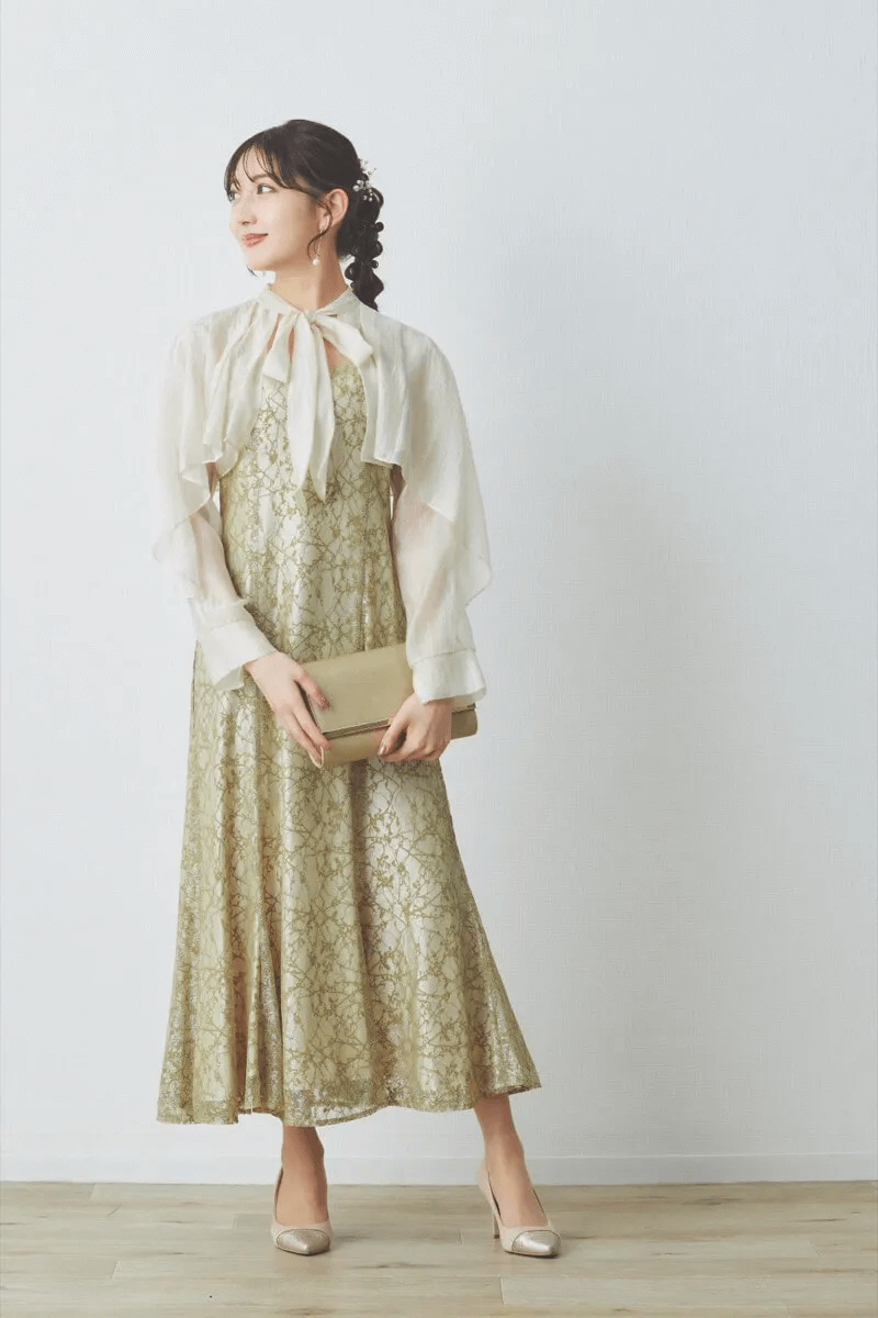 イエローのリボンブラウス付きマーメイドドレス