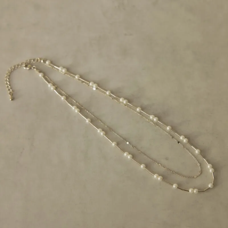 パールとゴールドチェーンの2連ネックレス