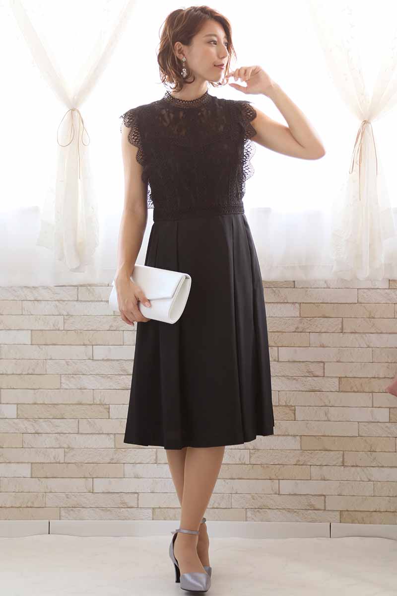 ブラックのスタンドカラーレースドレスコーディネートセット