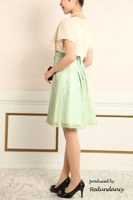 ミントグリーンの花柄総レース背中編み上げドレス