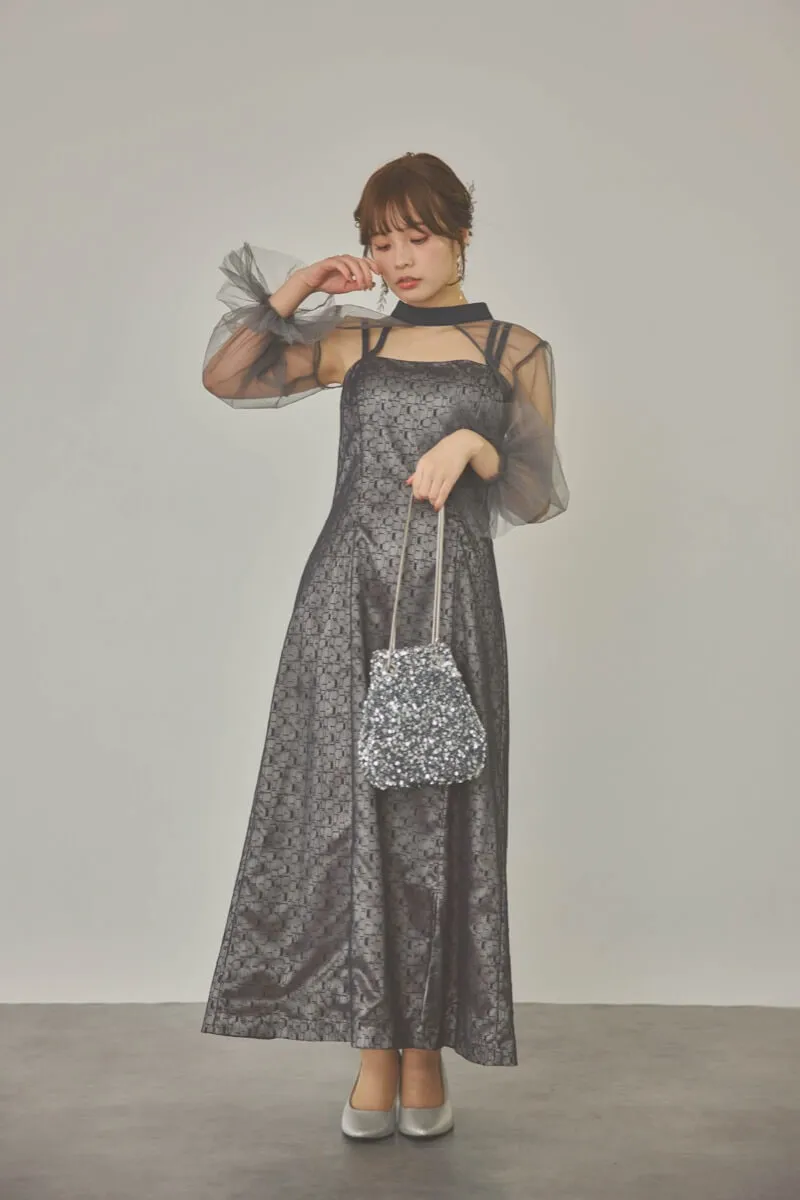 グレーのスパンコールバッグ