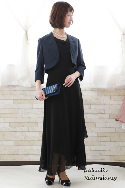 ネイビーの裾フリル七分袖ボレロ