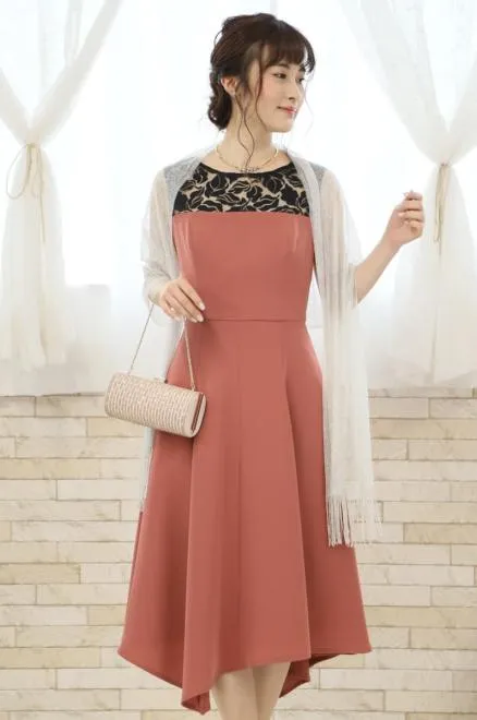 ゴールドのビジューストーンチョーカー