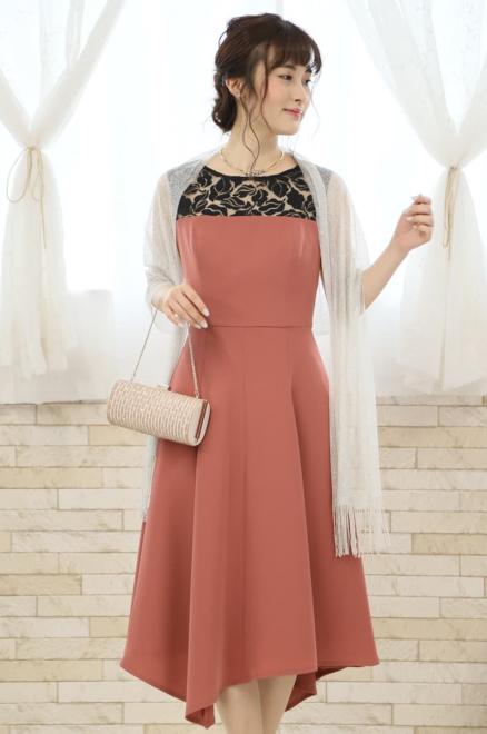 ゴールドのビジューストーンチョーカー