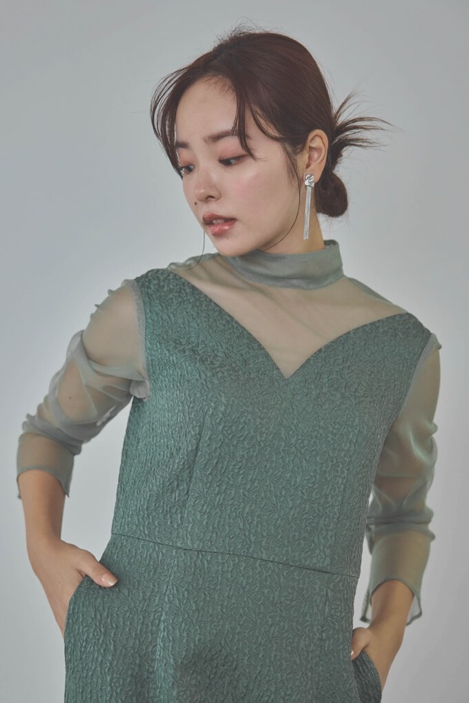 シルバーのフリンジチェーンイヤリング