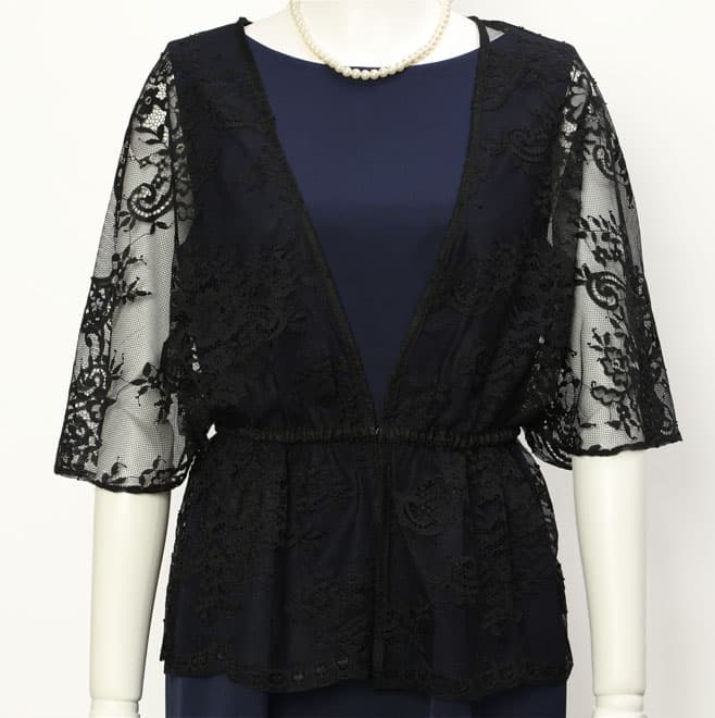 ブラックのチュールレースの花柄ボレロ