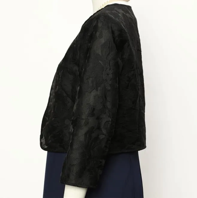 ブラックのオーガンジージャガードボレロ