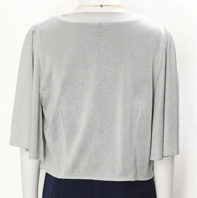 シルバーのラメ入り五分袖ボレロ