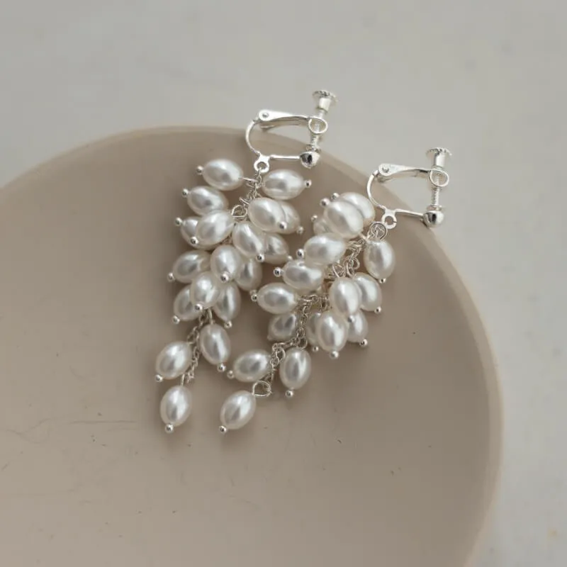 シルバーチェーンのブーケイヤリング